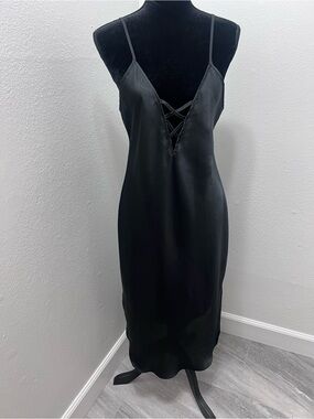 BODY DRAMA LINGERIE - Women's VINTAGE Satin Spaghetti Strap Nightgown - Medium